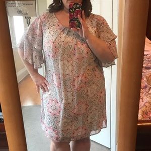 Pretty Patterned Dress! Make an offer!!